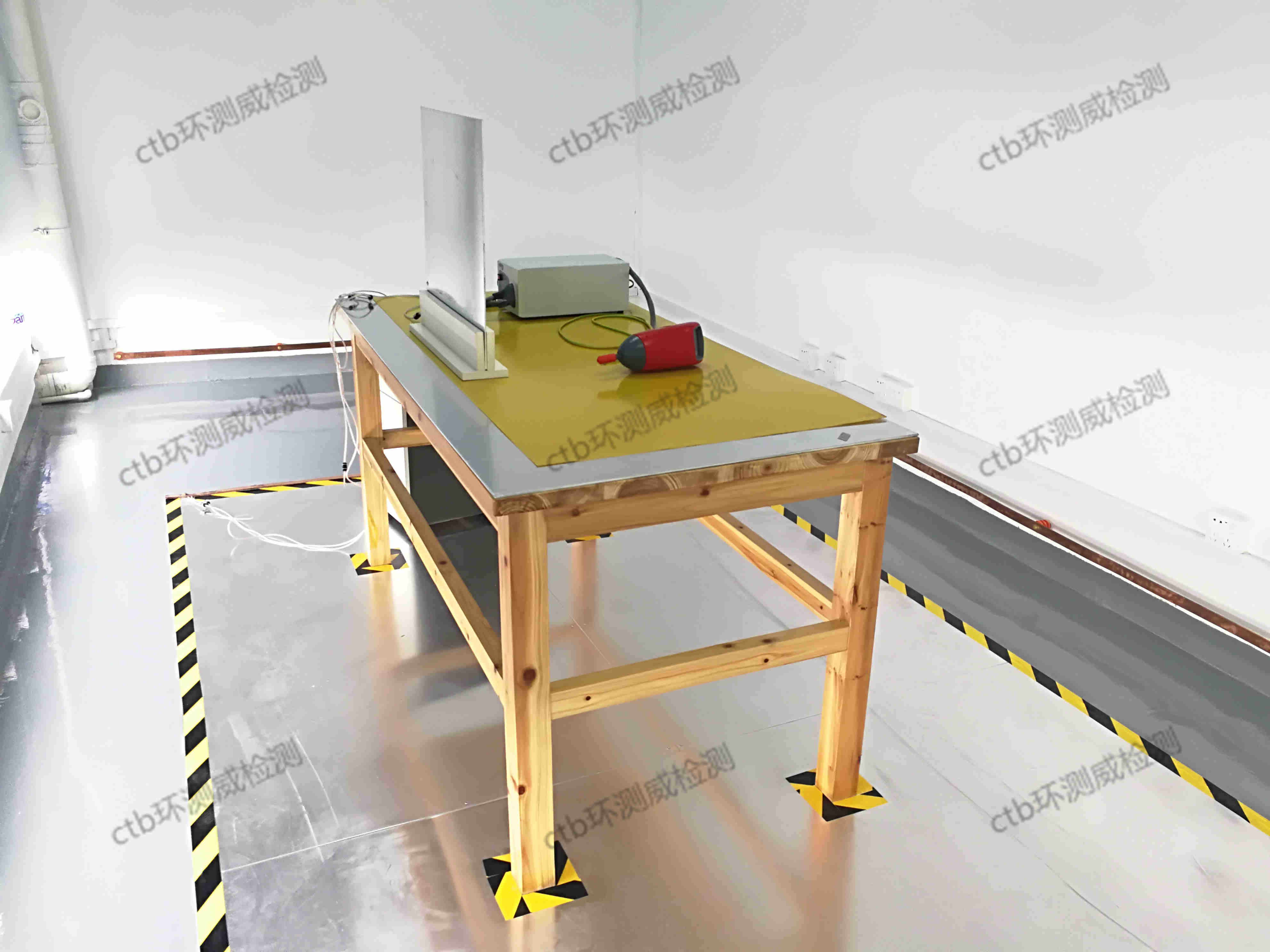 靜電抗擾度測試系統(tǒng) 靜電抗擾度測試系統(tǒng)